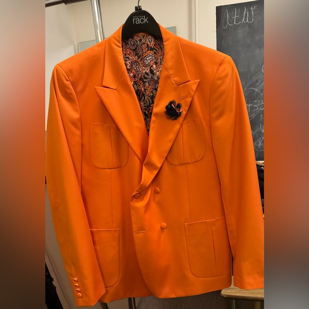 This double breasted blazer is stunning
